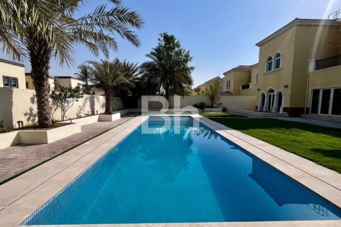 Villa de 3 dormitorios en Jumeirah Park, UAE No. 89373 3