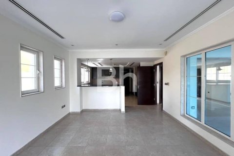 Villa de 3 dormitorios en Jumeirah Park, UAE No. 89373 21