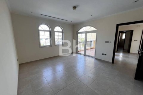 Villa de 3 dormitorios en Jumeirah Park, UAE No. 89373 15