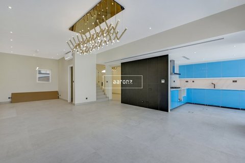 Villa de 3 chambres  No. 106111 5