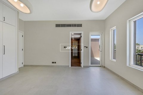 Villa de 3 chambres  No. 106111 6