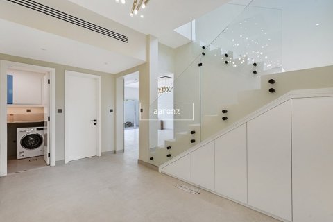 Villa de 3 chambres  No. 106111 8