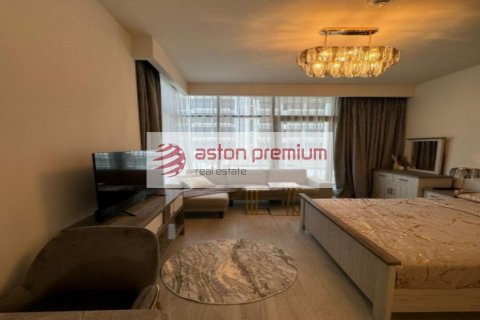 35.3m² Apartment in Meydan, UAE No. 99057 3