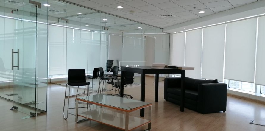 117.7m² Office in Business Bay, UAE No. 104389