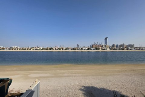4 bedrooms Villa in Garden Homes, UAE No. 101656 15
