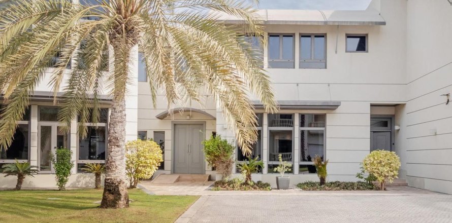 6 غرفة نوم  فيلا في نخلة جميرا, الإمارات العربية المتحدة رقم 101657