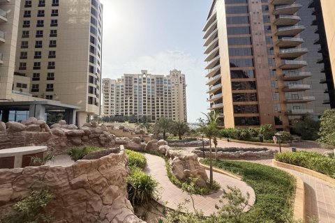 3 bedrooms Apartment in Palm Jumeirah, UAE No. 101658 4