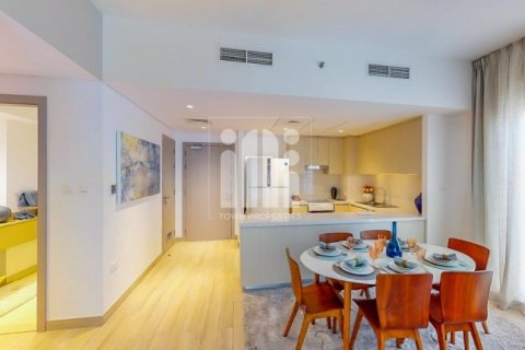 Apartment de 3 dormitorios en WATER'S EDGE Yas Island, UAE No. 96239 10