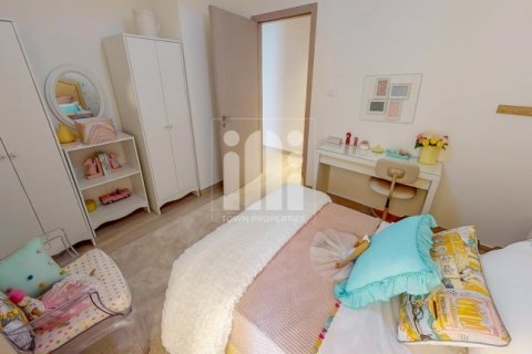 Apartment de 3 dormitorios en WATER'S EDGE Yas Island, UAE No. 96239 4