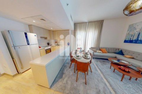 Apartment de 3 dormitorios en WATER'S EDGE Yas Island, UAE No. 96239 2