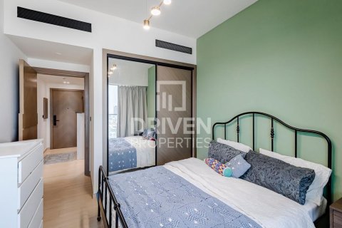 Квартира с 1 спальней в Джумейра Вилладж Серкл, ОАЭ №85089 5