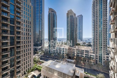 Appartement de 2 chambres à Standpoint Towers, UAE No. 85088 19