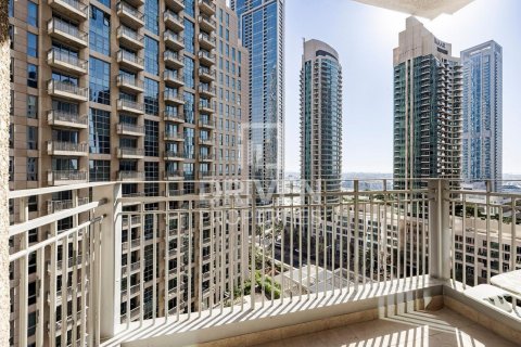 Appartement de 2 chambres à Standpoint Towers, UAE No. 85088 18