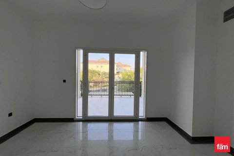 Villa de 4 chambres à Dubai, UAE No. 89478 14