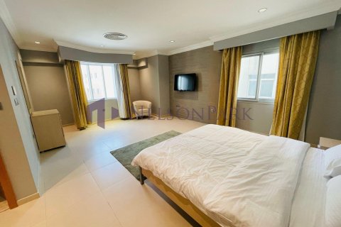 1 bedroom Apartment in Doha, Qatar No. 57850 4
