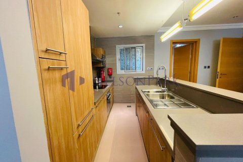 1 bedroom Apartment in Doha, Qatar No. 57850 7
