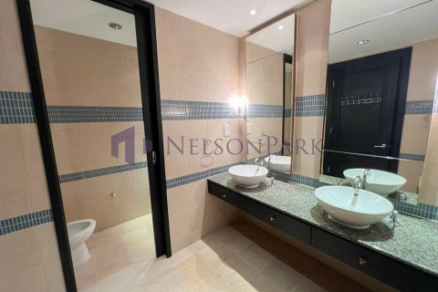 2 bedrooms Apartment in Doha, Qatar No. 57824 5