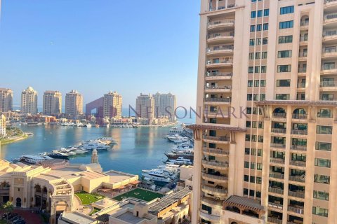 2 bedrooms Apartment in Doha, Qatar No. 57824 6