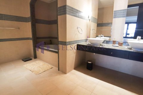 2 bedrooms Apartment in Doha, Qatar No. 57822 18