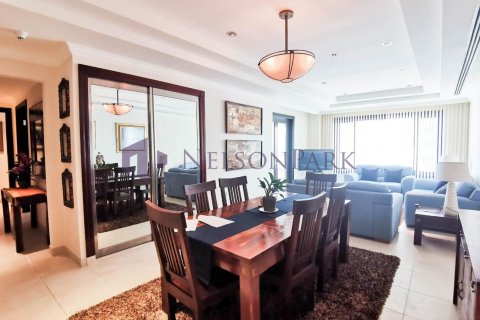 2 bedrooms Apartment in Doha, Qatar No. 57822 1