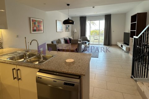 1 bedroom Townhouse in Doha, Qatar No. 60955 7