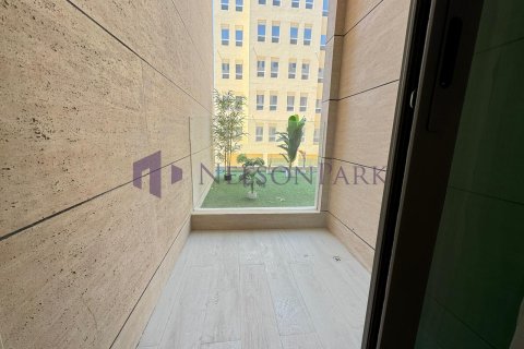 2 bedrooms Apartment in Doha, Qatar No. 61010 26