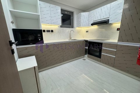 2 bedrooms Apartment in Doha, Qatar No. 61010 17