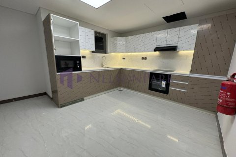 2 bedrooms Apartment in Doha, Qatar No. 61010 8