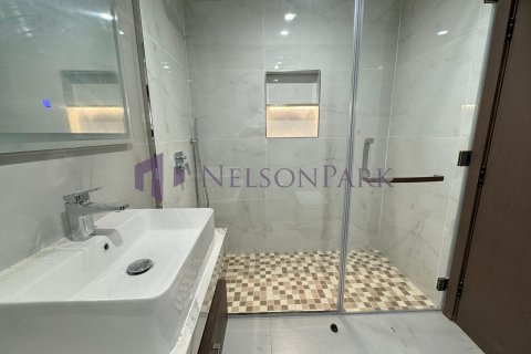 2 bedrooms Apartment in Doha, Qatar No. 61010 23