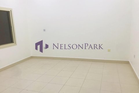 6 bedrooms Villa in Doha, Qatar No. 60994 14