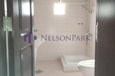 6 bedrooms Villa in Doha, Qatar No. 60994 28