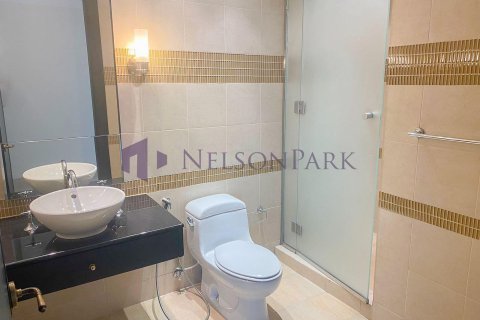 2 bedrooms Apartment in Doha, Qatar No. 57394 11