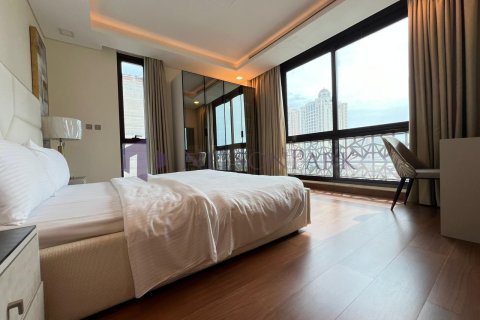3 bedrooms Apartment in Doha, Qatar No. 57408 10