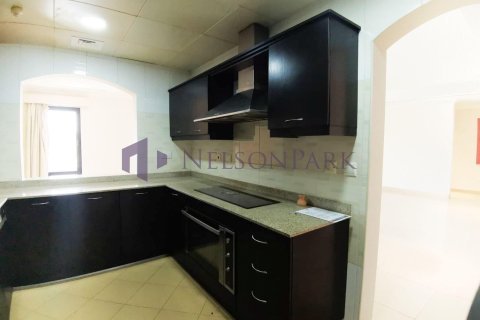 3 bedrooms Apartment in Doha, Qatar No. 57913 7