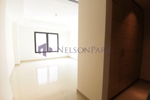 3 bedrooms Apartment in Doha, Qatar No. 57913 24