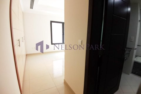 3 bedrooms Apartment in Doha, Qatar No. 57913 17
