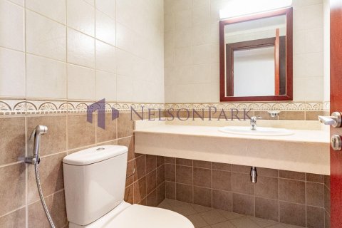 2 bedrooms Apartment in Doha, Qatar No. 57914 10