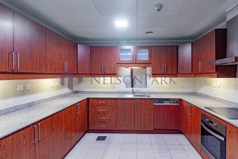 2 bedrooms Apartment in Doha, Qatar No. 57914 3