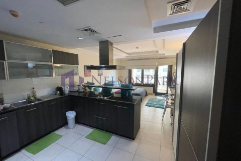 60m² Apartment in Doha, Qatar No. 58118 12