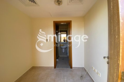 Townhouse de 3 dormitorios en Al Raha Gardens, UAE No. 81012 6