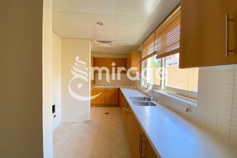 Townhouse de 3 dormitorios en Al Raha Gardens, UAE No. 81012 7
