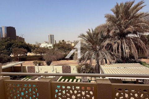 5 غرفة نوم  فيلا  رقم 106003 15