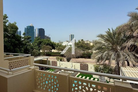5 غرفة نوم  فيلا  رقم 106003 14
