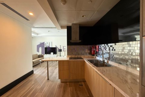 57m² Apartment in Doha, Qatar No. 58008 5