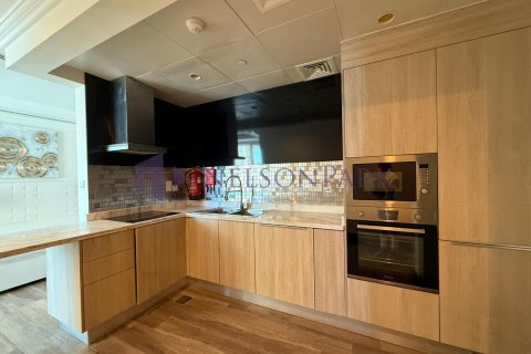 57m² Apartment in Doha, Qatar No. 58008 2