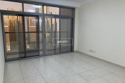 Apartment de 2 dormitorios en Jumeirah Lake Towers, UAE No. 105051 9