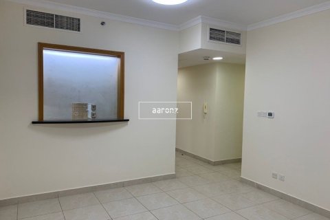 Apartment de 2 dormitorios en Jumeirah Lake Towers, UAE No. 105051 3
