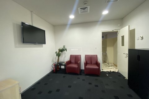 Office de 149.6m² en Sheikh Zayed Road, UAE No. 105048 6