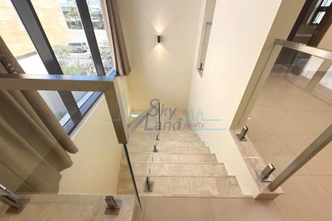 Villa de 5 dormitorios en Umm Suqeim, UAE No. 90924 12