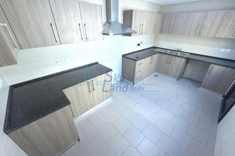 Villa de 5 dormitorios en Umm Suqeim, UAE No. 90924 22